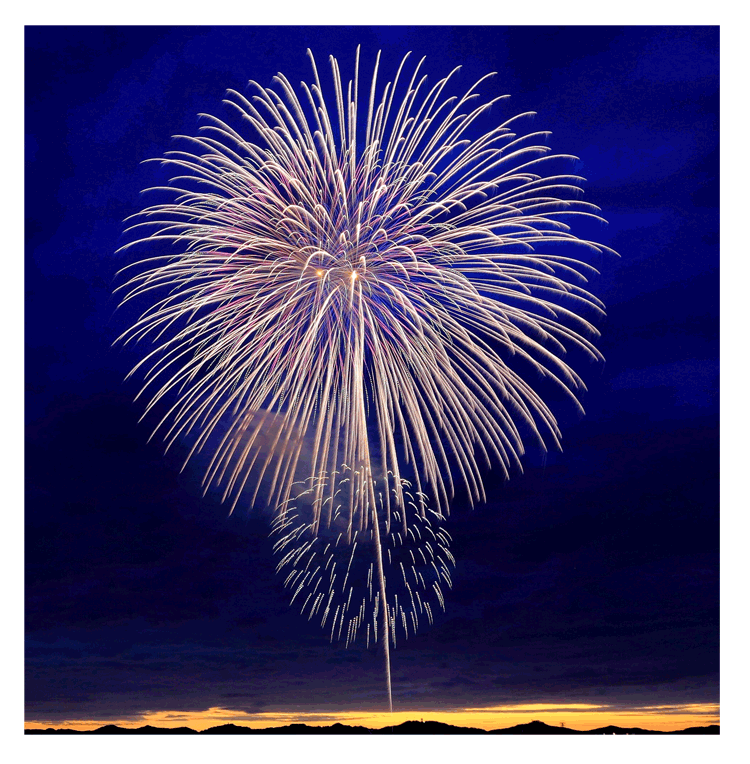 Организация фейерверков на Новый год  Вилючинск | vilyuchinsk.salutsklad.ru